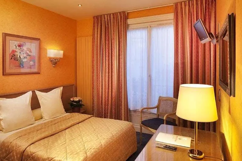 Cecilia Arc De Triomphe 3* Paris